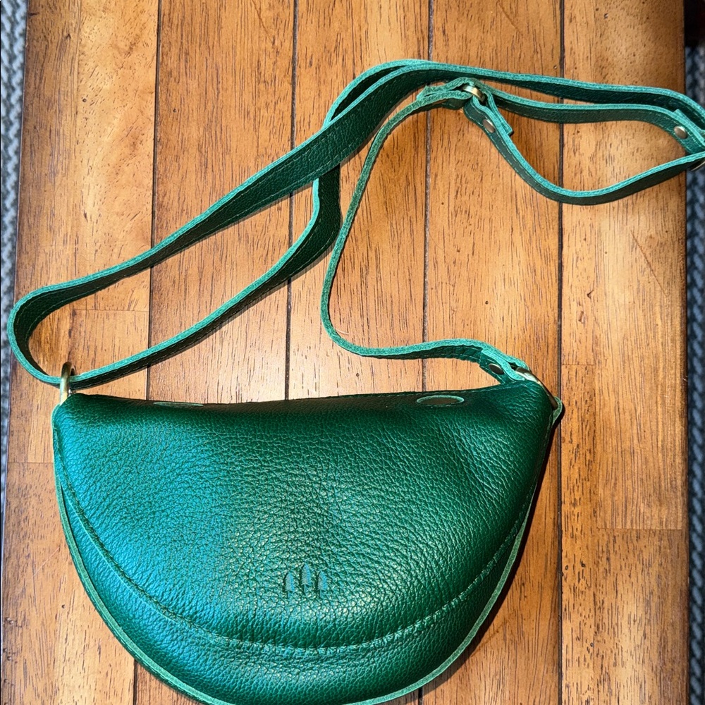 PLG small koala sling with matching wallet - Picture 4 of 5